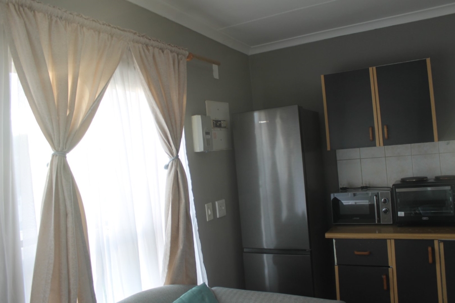 1 Bedroom Property for Sale in Strand Central Western Cape